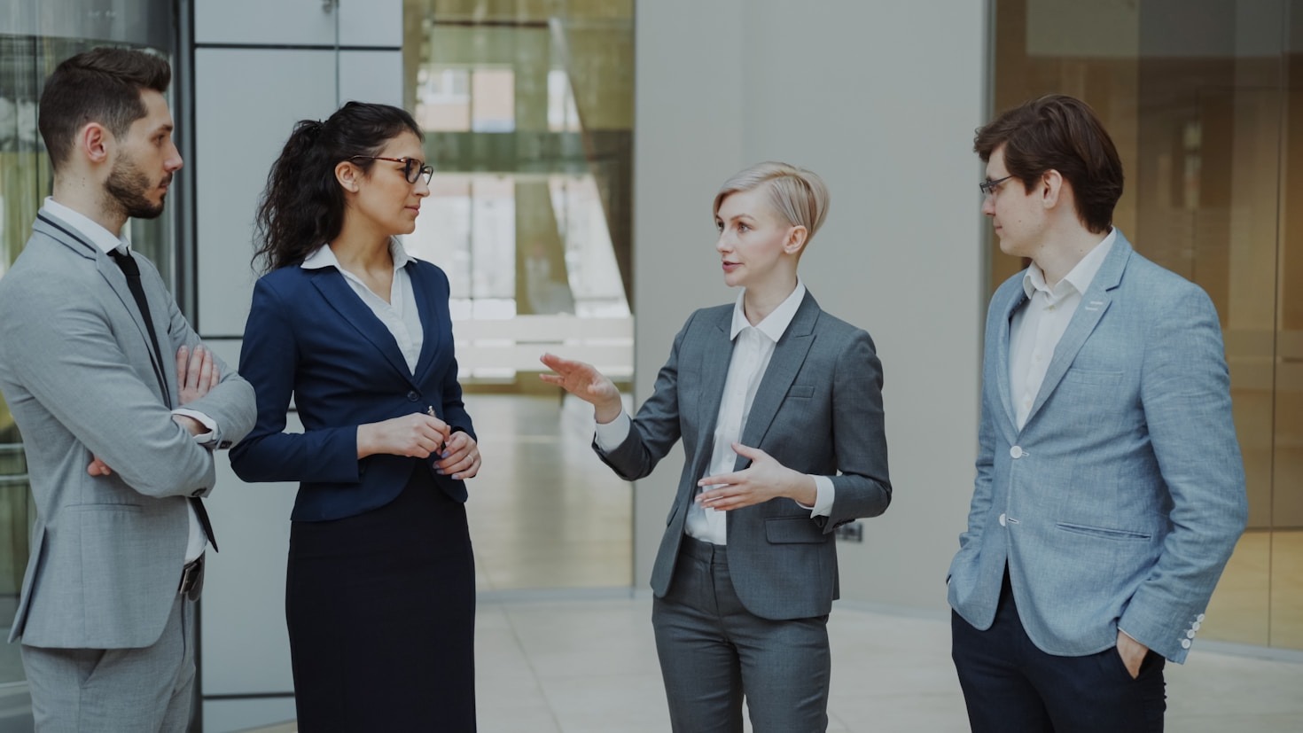 The Art of Selling: Tips from the Experts